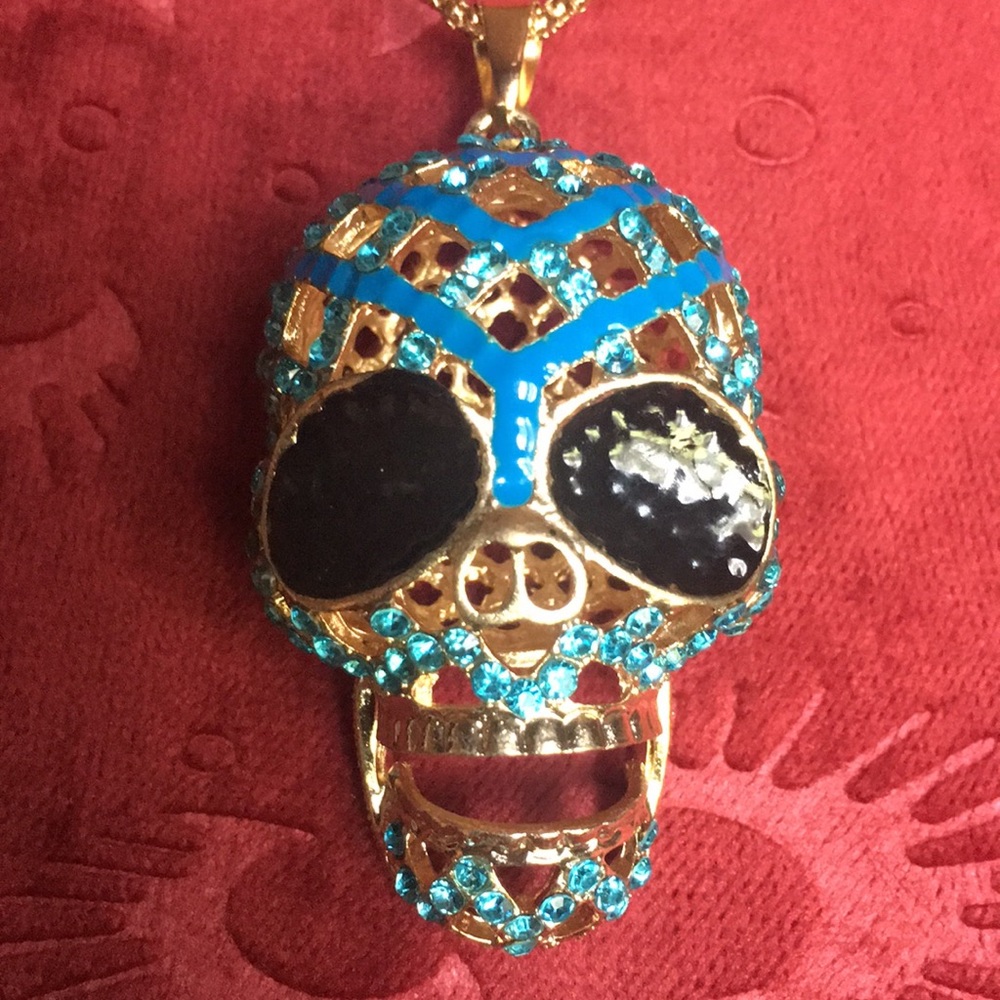 Blue Rhinestone Skull Necklace - Picture 3 of 15